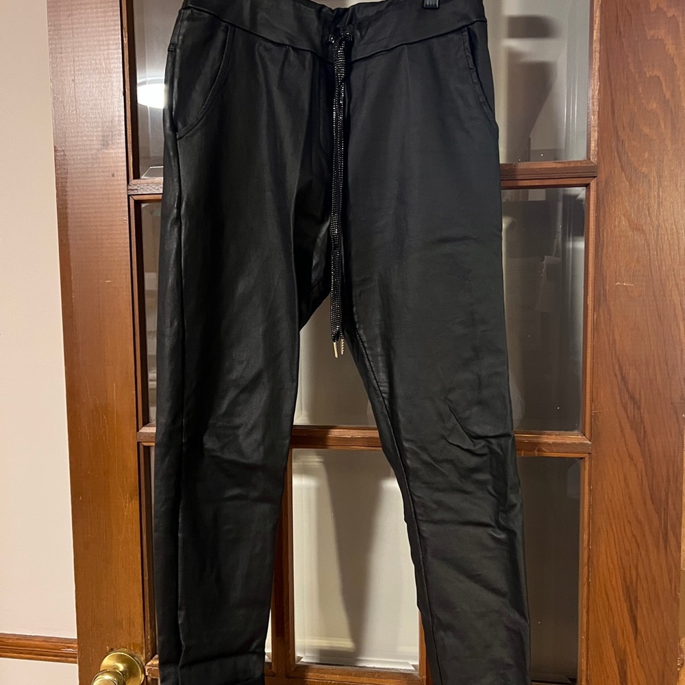 Venti6 faux leather pants